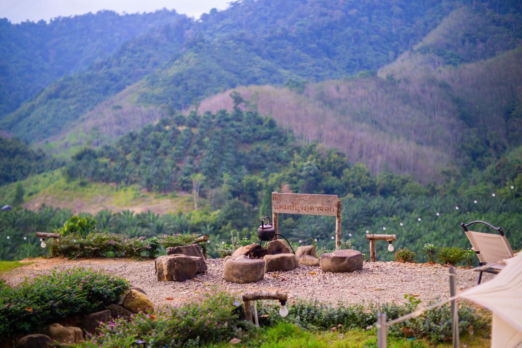 Camping Phutajoy Khaosok แคมป์ปิ้งภูตาจ้อยเขาศก Ban Thung Lang Tham エクステリア 写真