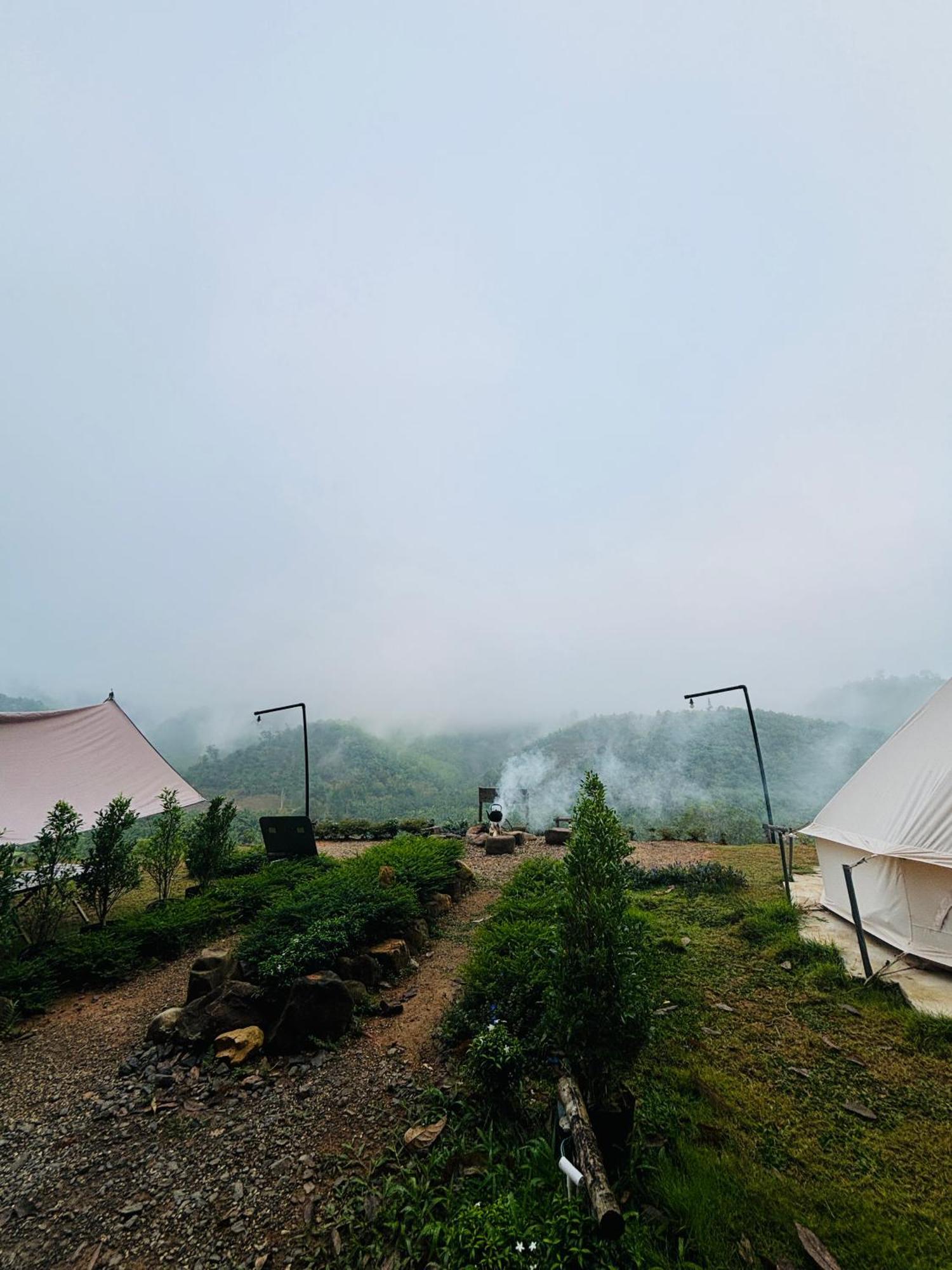 Camping Phutajoy Khaosok แคมป์ปิ้งภูตาจ้อยเขาศก Ban Thung Lang Tham エクステリア 写真