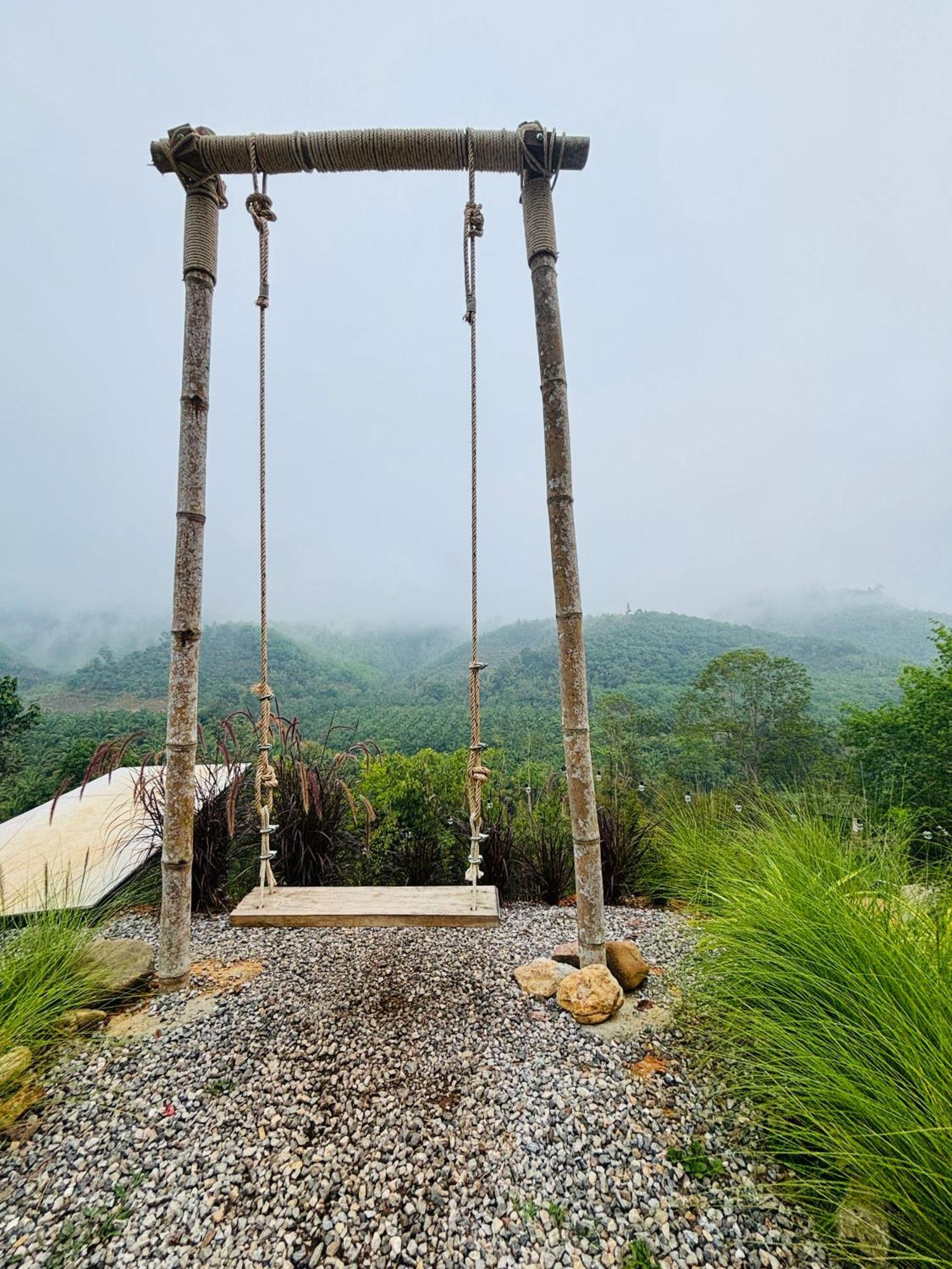 Camping Phutajoy Khaosok แคมป์ปิ้งภูตาจ้อยเขาศก Ban Thung Lang Tham エクステリア 写真